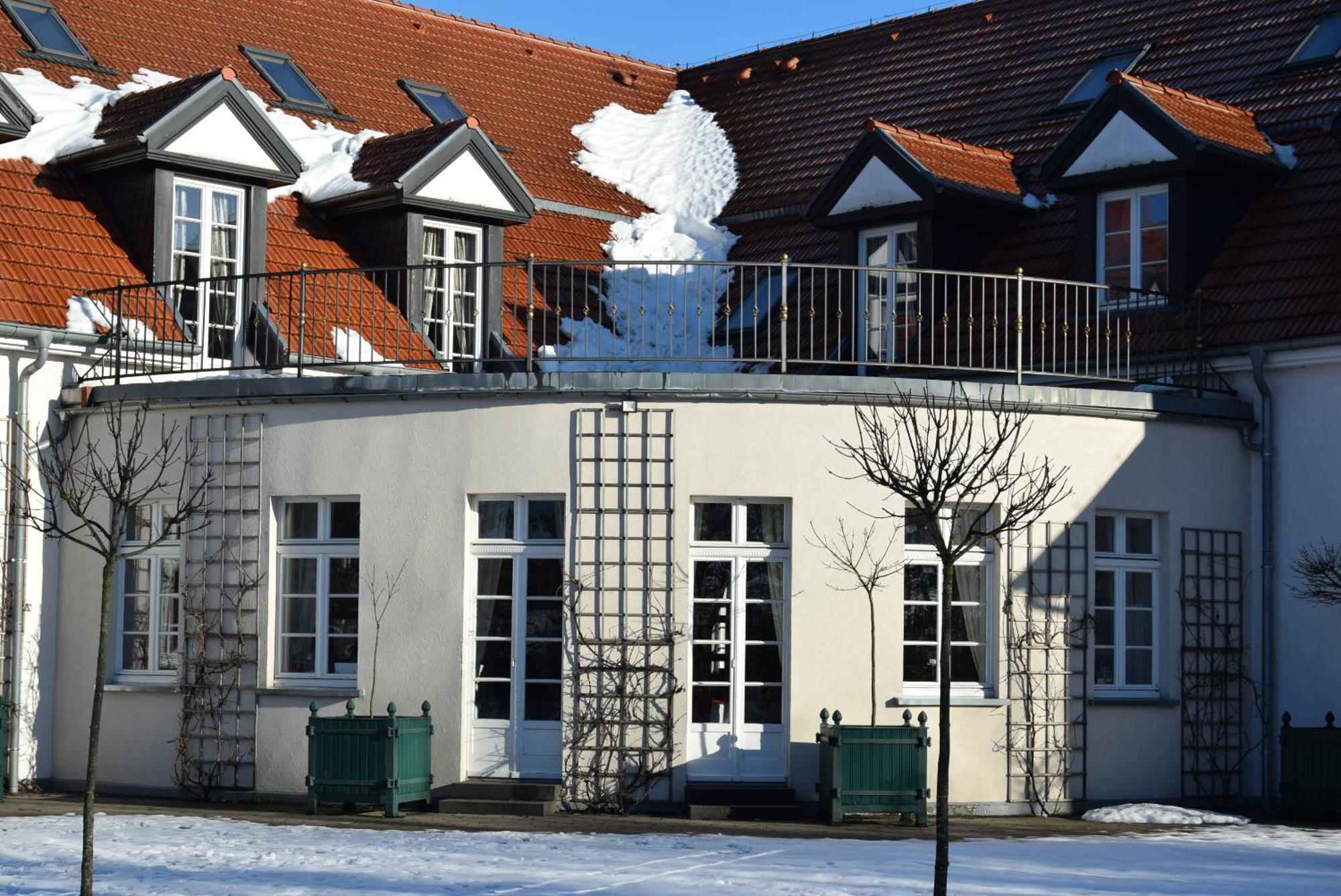 Palac I Folwark Nemino Sierakowice  Exterior foto