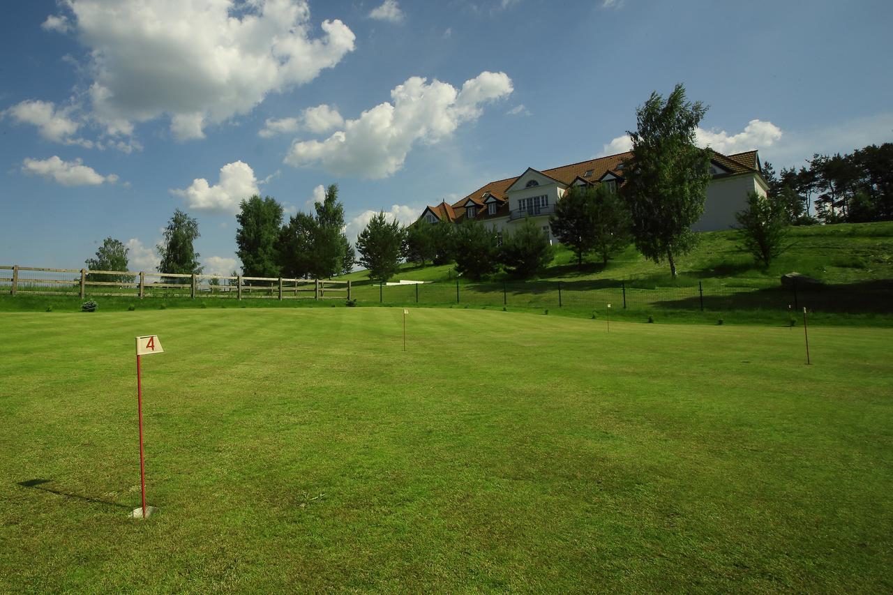 Palac I Folwark Nemino Sierakowice  Exterior foto